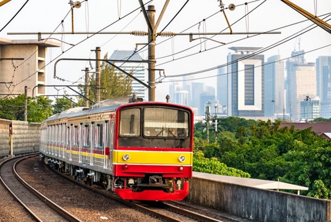 Jadwal kereta api di Jakarta Timur terbaru