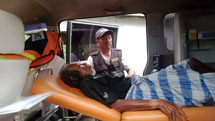 24 Hari Keluar Rumah, Warga Penyandang ODGJ asal Bangil Pasuruan Dievakuasi Tim Ambulan Laznas BMH