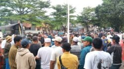 Warga Tiga Kecamatan Datangi Kecamatan Cigudeg. Tuntut Janji Kdm Terkait Penutupan Tambang Aksi Berujung Ricuh